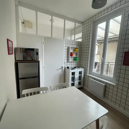 T2 Hyper Centre Avec Parking - Entree Sud Apartamento Rodez Exterior foto